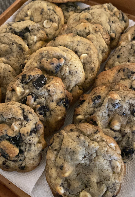 White Chocolate Cookies and Cream Cookies